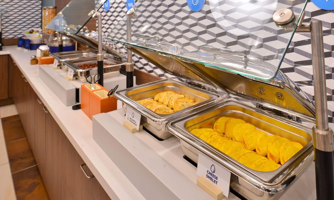 Pelham Hotel | Holiday Inn Express & Suites Birmingham South - Pelham by IHG