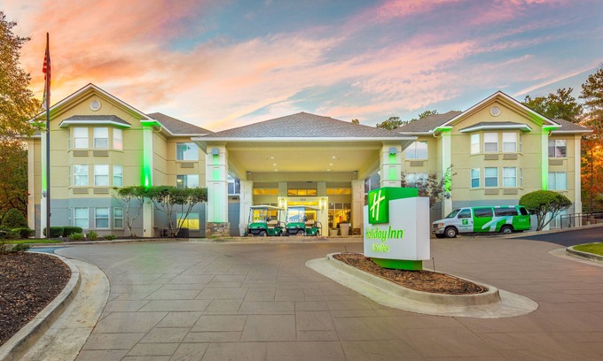 Peachtree City Hotel | Holiday Inn Hotel & Suites Peachtree City by IHG