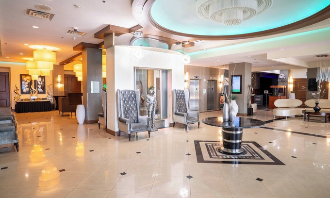 Orlando Hotel | Holiday Inn Orlando East - UCF Area by IHG