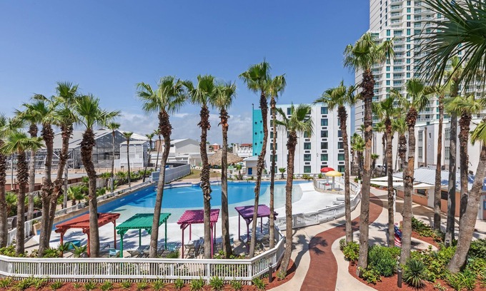 South Padre Island Hotel | Holiday Inn Resort South Padre Island - Beach Front by IHG