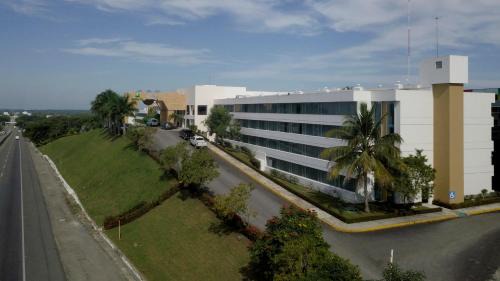 Centro Hotel | Holiday Inn - Villahermosa Aeropuerto by IHG