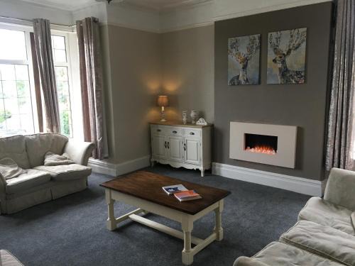 Winterley Hotel | Holly Trees Hotel