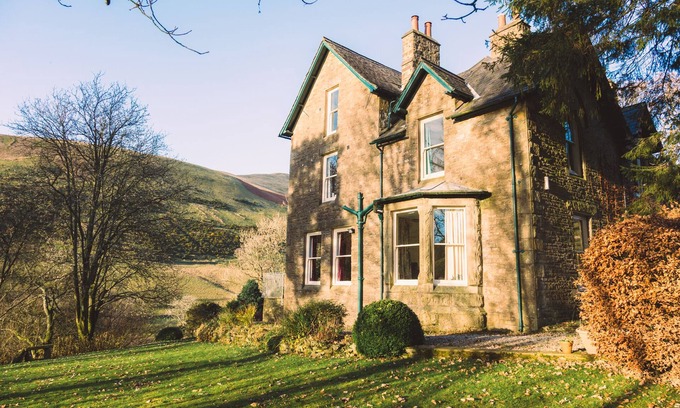 Sedbergh House | Home-Ensuite with Shower-Mountain view