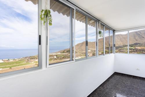 Guia de Isora Apartment | Home2Book Nature Retreat with Ocean Views