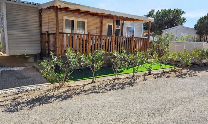 Canet-Plage House | Homerez - Bungalow in Canet-en-Roussillon