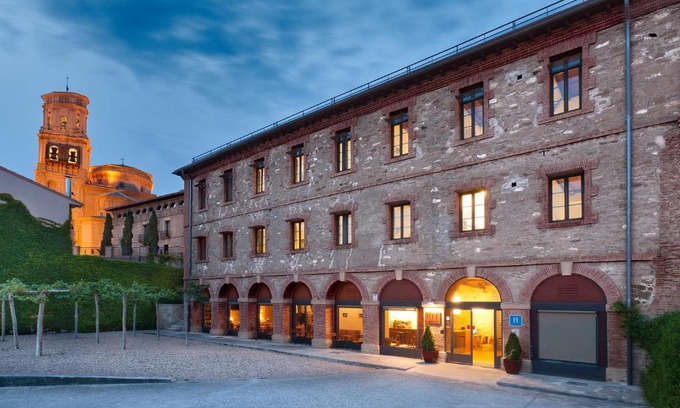 Villafranca Hotel | Hospedería de Alesves