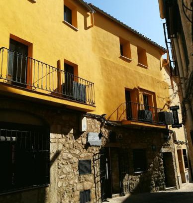 Trujillo House | Hostal Hueso