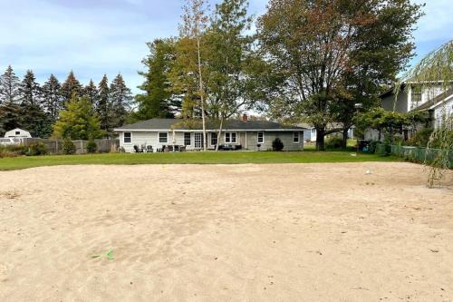 Ferrysburg House | HOT TUB - Grand Haven/Spring Lake Waterfront Home