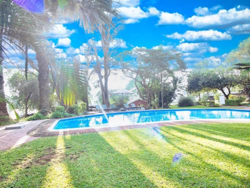 White River Hotel | Hotel 247 @ White River