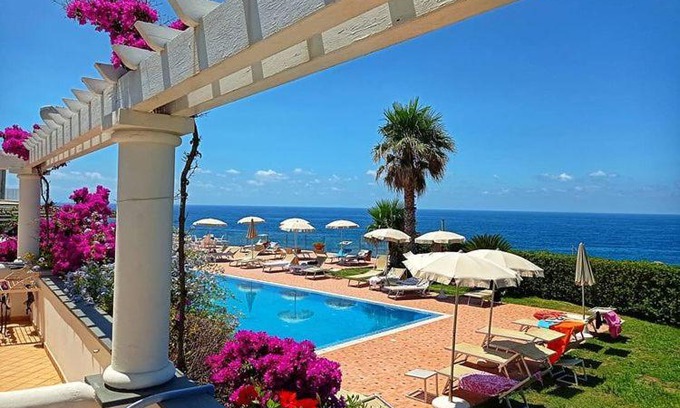 Forio Hotel | Hotel Albatros