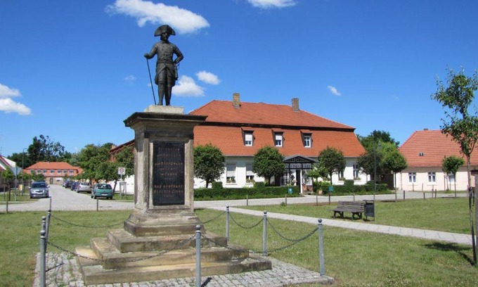 Kloster Zinna House | Hotel Alte Försterei