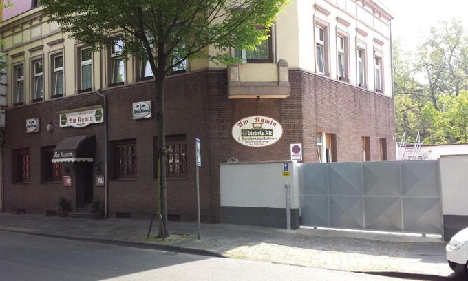 Marxloh Hotel | Hotel Am Kamin