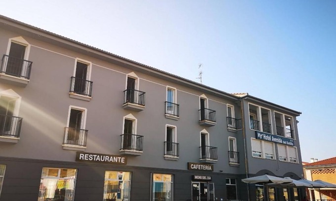 La Lastrilla Hotel | Hotel Avenida del Sotillo