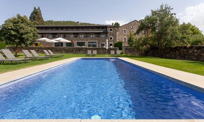 Llivia Hotel | Hotel Bernat de So