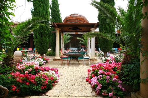 Ballesteros de Calatrava Hotel | Hotel Boutique Palacio de la Serna