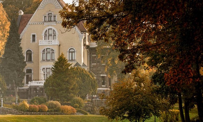 Strzekecino Hotel | Hotel Bursztynowy Pałac