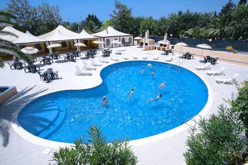 Quartu Sant'Elena Hotel | Hotel Califfo