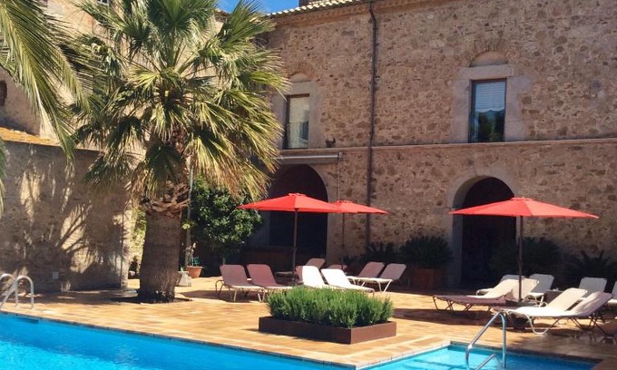 Castello d'Empuries Hotel | Hotel Canet