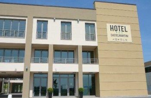 Larciano Hotel | Hotel Castelmartini
