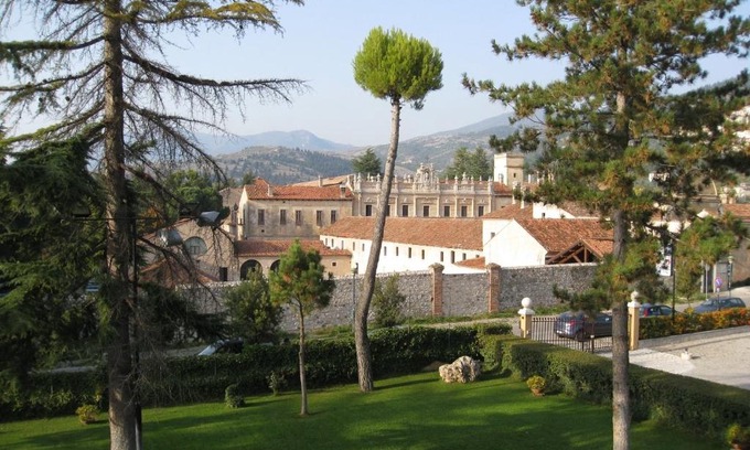 Padula Hotel | Hotel Certosa