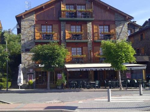 Llivia Hotel | Hotel Esquirol