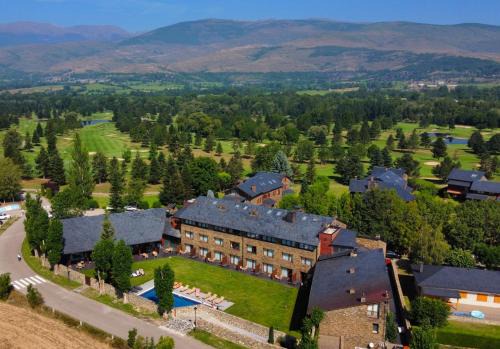 Soriguerola Hotel | Hotel Fontanals Golf