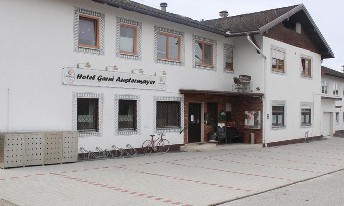 Traunreut House | Hotel Garni Austermayer
