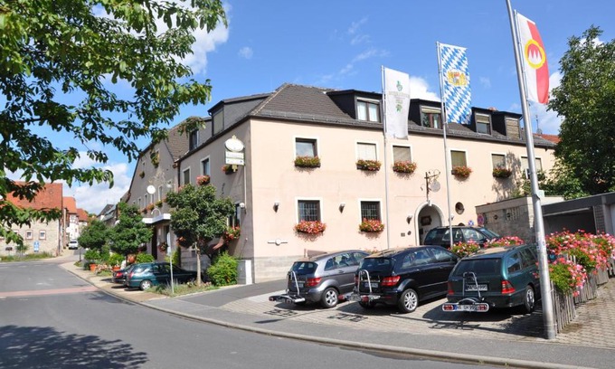 Retzbach Hotel | Hotel Gasthof Vogelsang