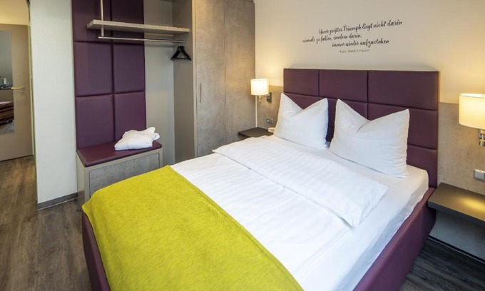 Stuttgart Hotel | Hotel Gloria Superior