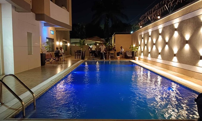 Gombe Hotel | HOTEL GOLF COAST