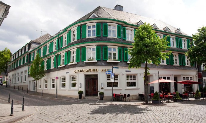 Solingen Hotel | Hotel Gräfrather Hof
