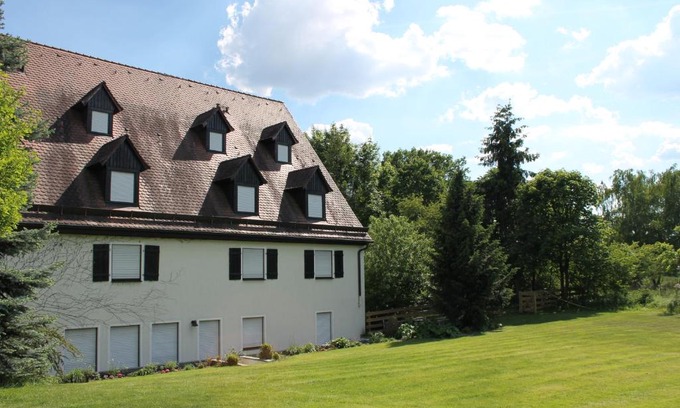 Grossgruendlach House | Hotel Höfler B&B