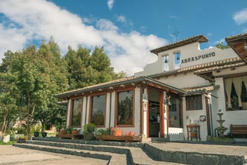 Chimborazo Province Hotel | Hotel Hacienda Abraspungo