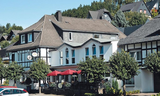 Bad Fredeburg Hotel | Hotel Hochland