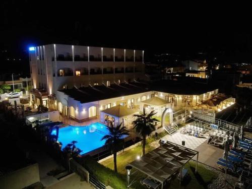 Marchesana Hotel | Hotel Il Gabbiano Beach