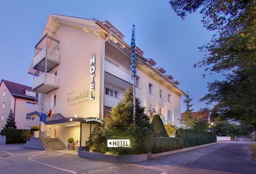 Neuhausen - Nymphenburg Hotel | Hotel Kriemhild am Hirschgarten