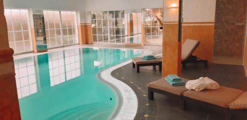 Elkenroth Hotel | Hotel Landhaus Krombach