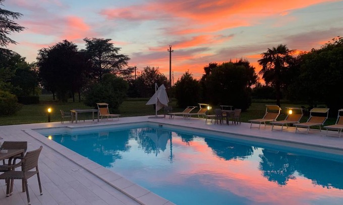 San Faustino-Madonnina-Quattroville Hotel | Hotel Le Ville