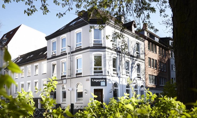 Vorstadt Hotel | Hotel Liegeplatz 13 Kiel by Premiere Classe