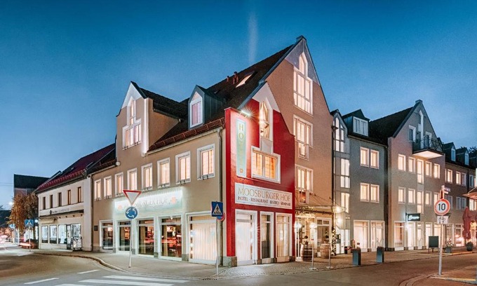 Pfaffenhofen an der Ilm Hotel | Hotel Moosburger Hof