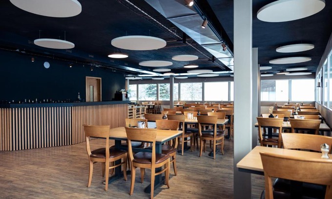 Taesch Hotel | Hotel Mountime