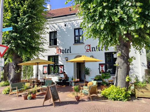 Helden Hotel | Hotel Nieuw Antiek