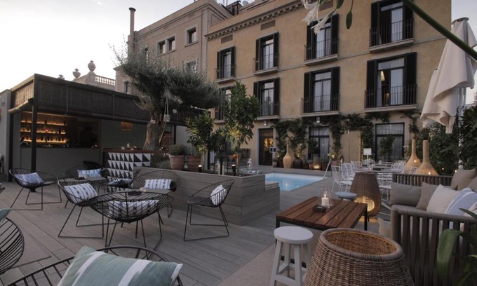 El Born Hotel | Hotel Oasis