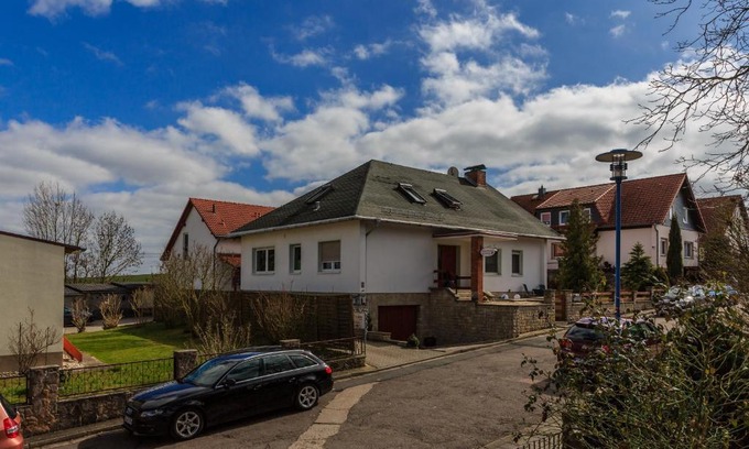 Sangerhausen House | Hotel-Pension am Rosarium