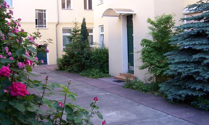 Weissensee House | Hotel Pension Streuhof Berlin