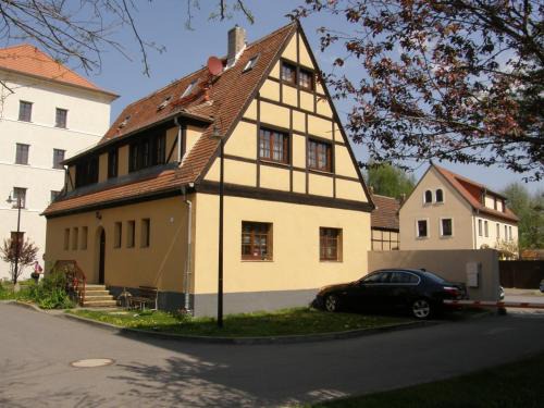 Dresden House | Hotel Pension zu Dresden Altpieschen