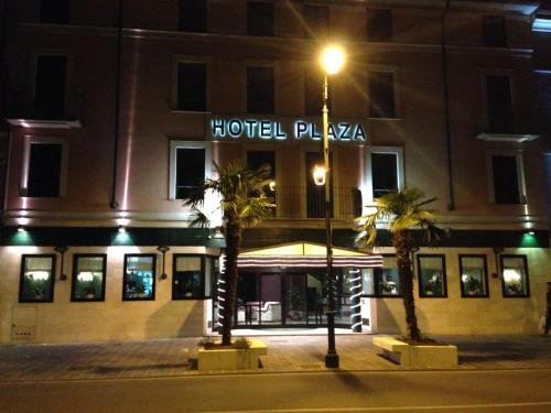Desenzano del Garda City Centre Hotel | Hotel Plaza