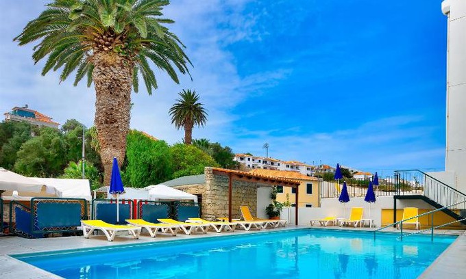 Vila Baleira Hotel | Hotel Praia Dourada