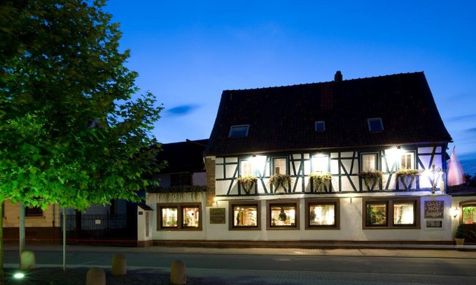 Enkenbach-Alsenborn House | Hotel-Restaurant Kölbl