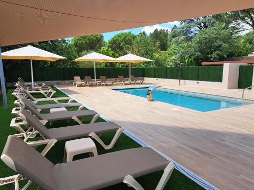 Macanet de Cabrenys Hotel | Hotel-Restaurante La Quadra